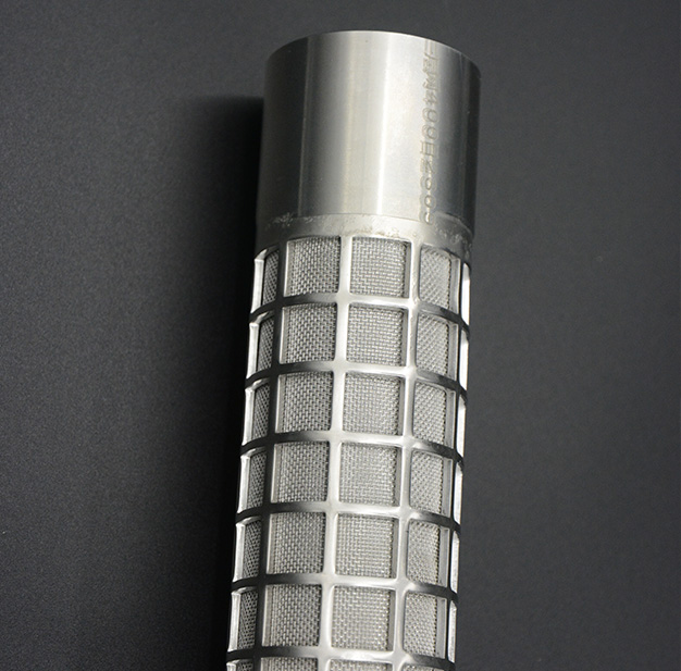 Sintered-mesh-with-perforated-metal-7