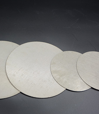 Sintered-stainless-filter-disc-8